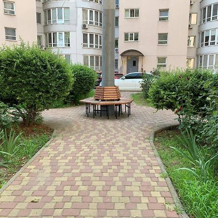 Apartments Staroportofrankovskaya & Pastera Street Odessa Luaran gambar