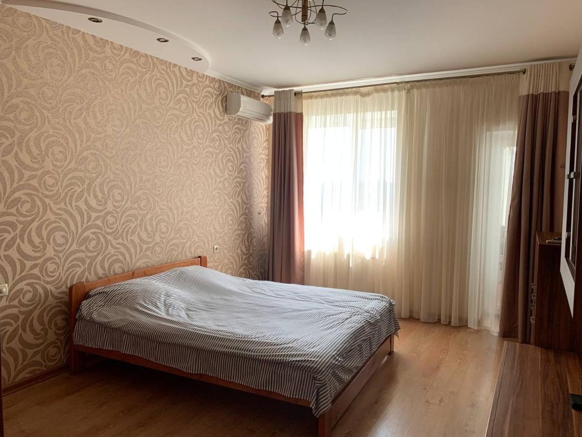Apartments Staroportofrankovskaya & Pastera Street Odessa Luaran gambar