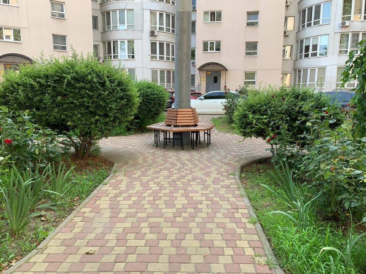 Apartments Staroportofrankovskaya & Pastera Street Odessa Luaran gambar